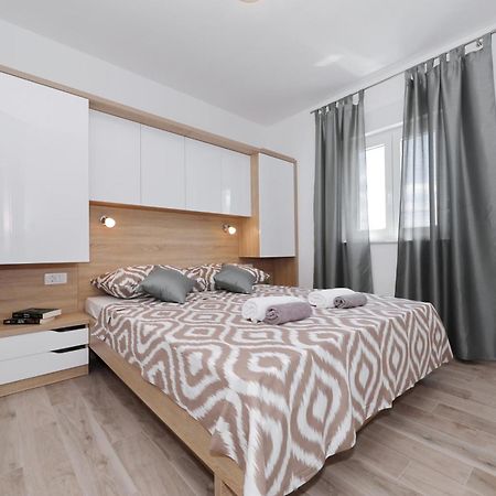 Villa Silver ستاريغغاد باكلينتسا المظهر الخارجي الصورة